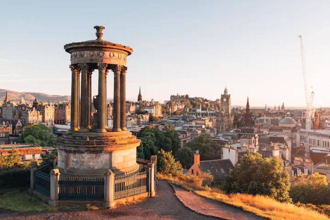 Trendy Urban Retreat In Central Edinburgh City Exterior photo