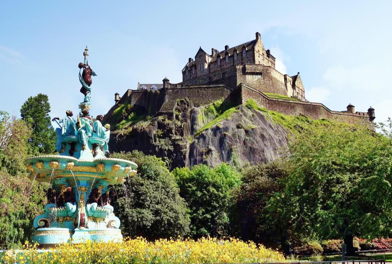 Trendy Urban Retreat In Central Edinburgh City Exterior photo